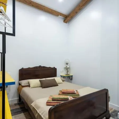 Atico Con Terraza Y Vistas Al Mar.