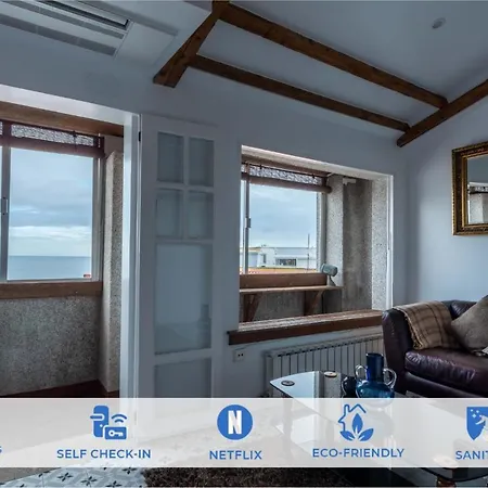 Apartment Atico Con Terraza Y Vistas Al Mar. *