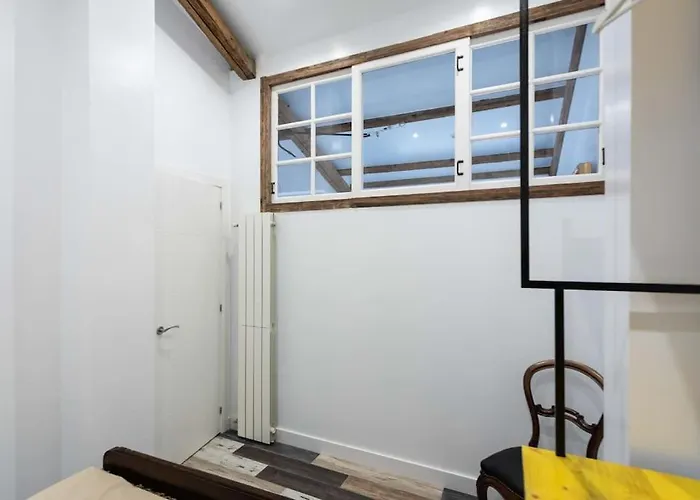 Appartamento ático Con Terraza Y Vistas Al Mar.